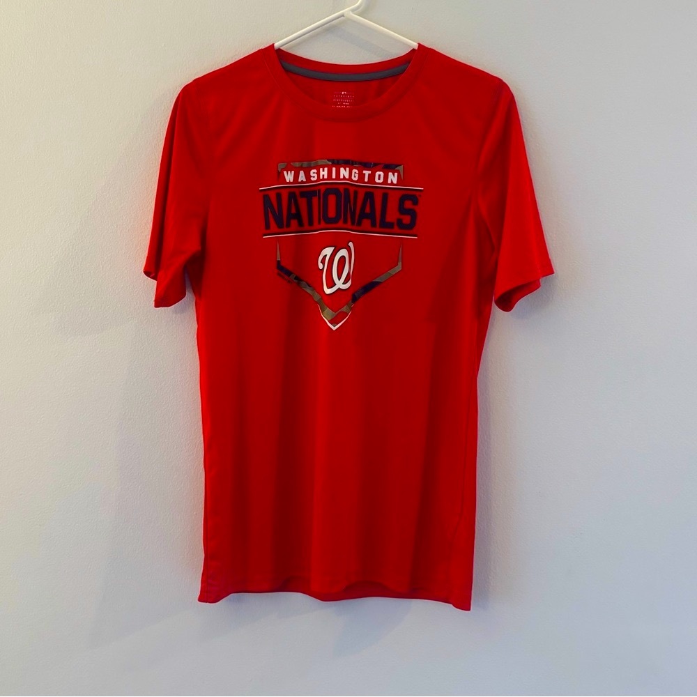 MLB Red Washington Nationals Short Sleeve Tee